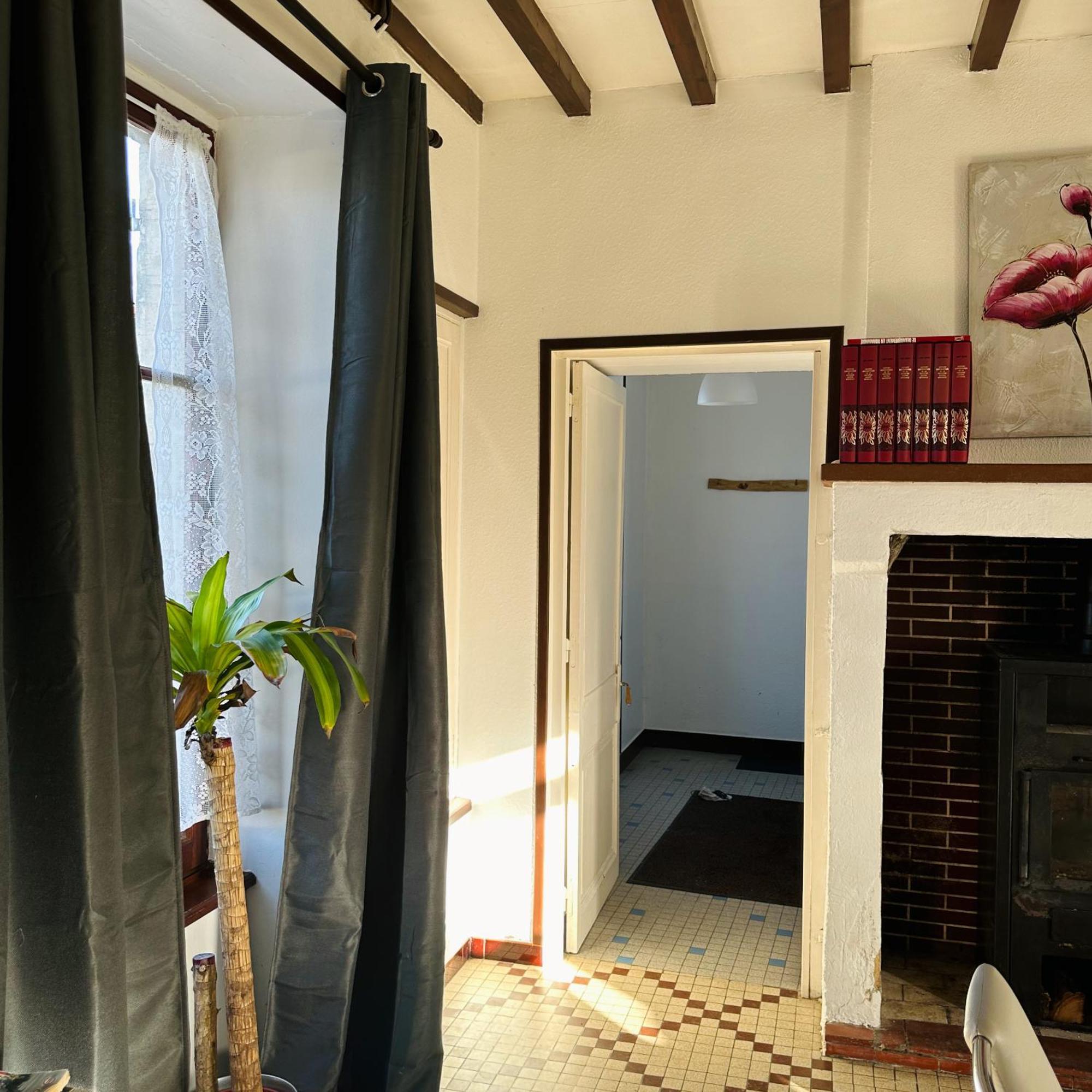 Gites Les Coquelicots Longueville  Exterior foto